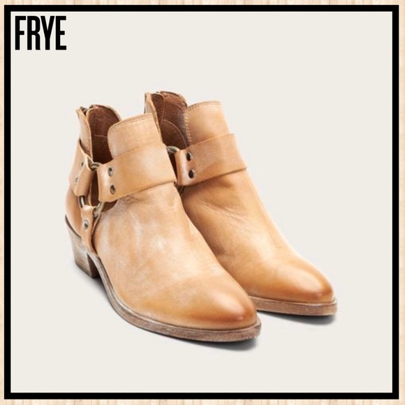 Frye Women’s Ray Harness Back Zip Bootie Tan - Picture 9 of 16